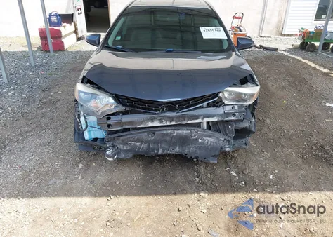 2016 Toyota Corolla S Plus z USA, uszkodzony, nr VIN 2T1BURHE0GC738365